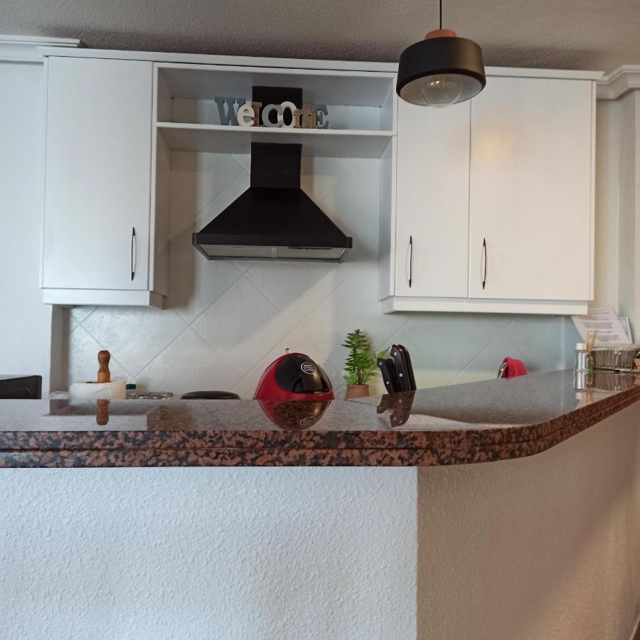 Apartamento en 1ª línea con piscina Alicante Exterior foto